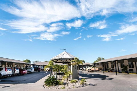 Athena Studio Units - Kalgoorlie Accommodation 7