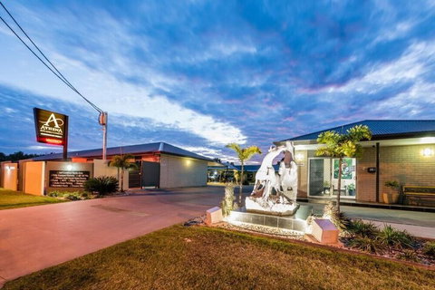 Athena Studio Units - Kalgoorlie Accommodation 3