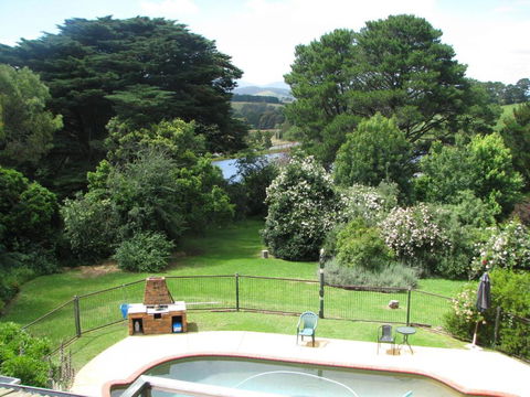 Leafield Cottages - Kalgoorlie Accommodation 1