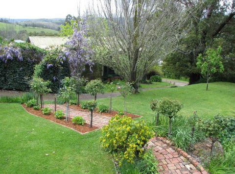 Leafield Cottages - Kalgoorlie Accommodation 6