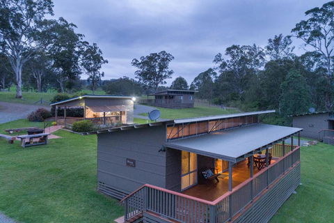 Barrington Riverside Cottages - Kalgoorlie Accommodation 6