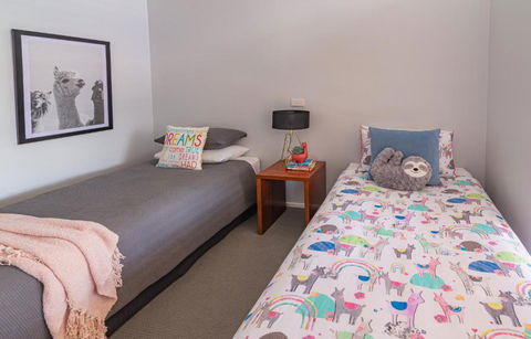 Barrington Riverside Cottages - Kalgoorlie Accommodation 5
