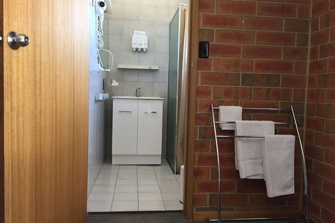 Pooraka Motor Inn - Kalgoorlie Accommodation 4