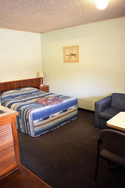 Alkira Motel - Kalgoorlie Accommodation 3