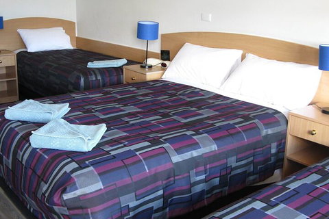 White Manor Motel - Kalgoorlie Accommodation 5