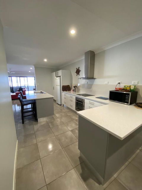 Cooktown Harbour View Luxury Apartments - Kalgoorlie Accommodation 6