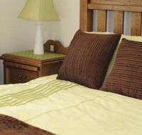 Robin Hill Retreat - Kalgoorlie Accommodation