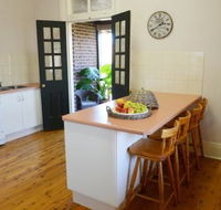 The Bank B  B West Wyalong - Kalgoorlie Accommodation