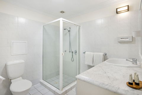 ULTIQA Rothbury Hotel - Kalgoorlie Accommodation 3