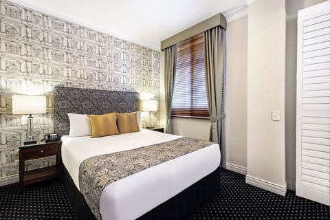 ULTIQA Rothbury Hotel - Kalgoorlie Accommodation 6