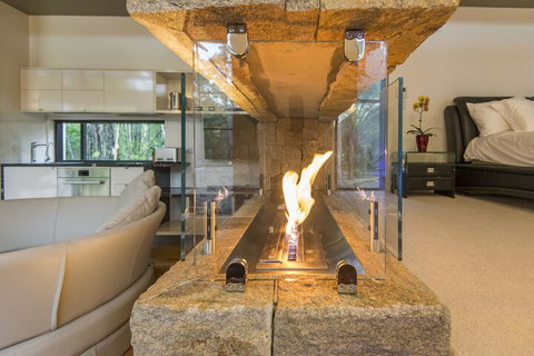 The Feathered Nest - Wildlife Retreat - Kalgoorlie Accommodation 1