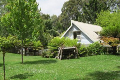 Hide Away Cottage Retreat - Kalgoorlie Accommodation 0