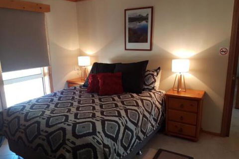 Copeland Cabins - Kalgoorlie Accommodation 4