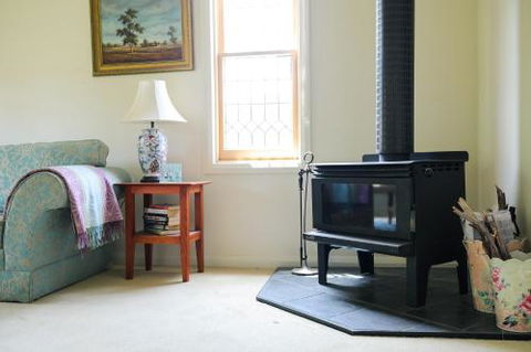 Miss Pyms Cottage - Kalgoorlie Accommodation 6