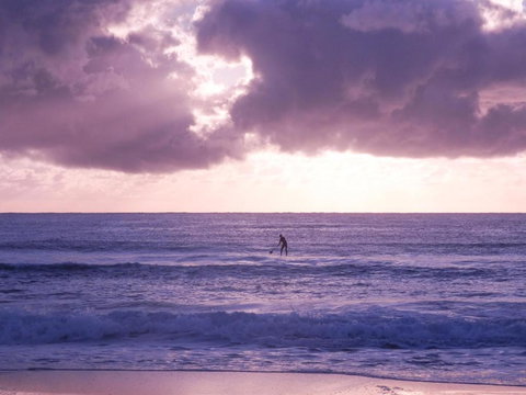 CHILL OUT BEACH HOUSE At FORSTER - Kalgoorlie Accommodation 4