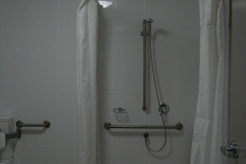 Castle Crest Motel - Kalgoorlie Accommodation 2