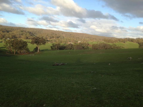 Mancuso Country Cottage Retreat - Kalgoorlie Accommodation 1