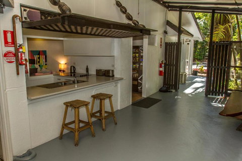 Cairns Beaches Flashpackers - Kalgoorlie Accommodation 1