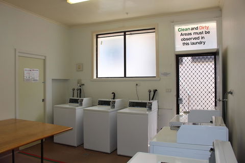 SJ Hostel - Kalgoorlie Accommodation 3