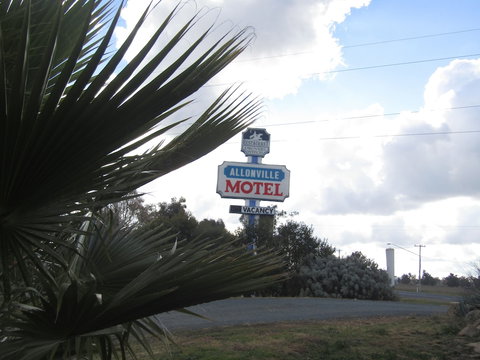Allonville Motel - Kalgoorlie Accommodation 4