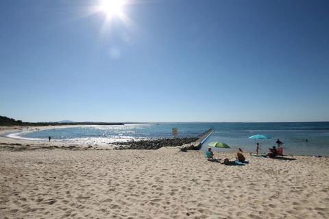 CHILL OUT BEACHSIDE At FORSTER - Kalgoorlie Accommodation 6