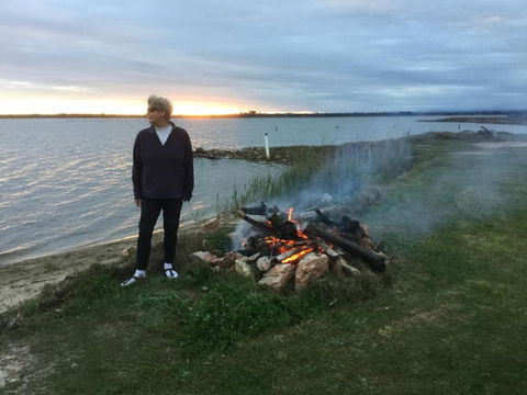 Bayview Boathouse - Kalgoorlie Accommodation 2