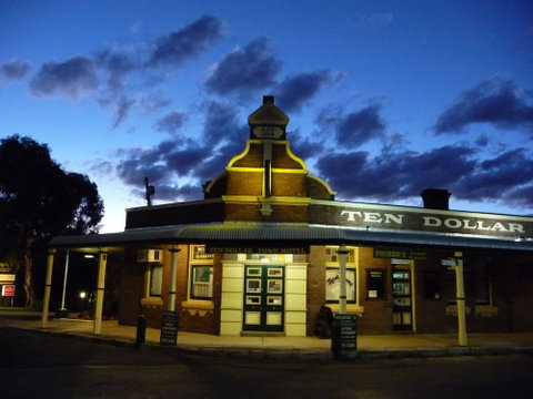 Ten Dollar Town Motel - Kalgoorlie Accommodation 2