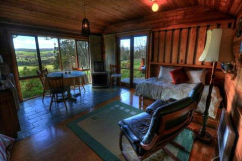 Plovers Ridge Country Retreat - Kalgoorlie Accommodation 3