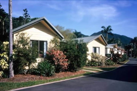Cairns Crystal Cascades Holiday Park - Kalgoorlie Accommodation 2