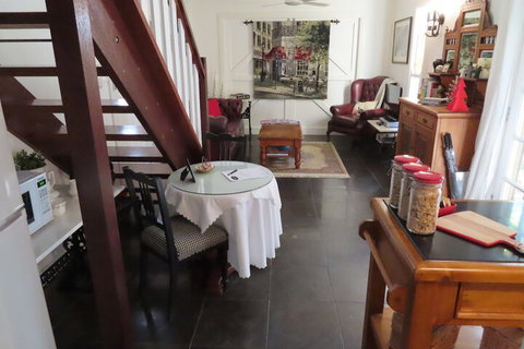 Maison De May Boutique Bed & Breakfast - Kalgoorlie Accommodation 6