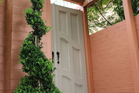 Maison De May Boutique Bed & Breakfast - Kalgoorlie Accommodation 3