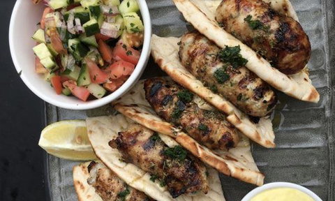 Alpha Ouzeri - Kalgoorlie Accommodation 9