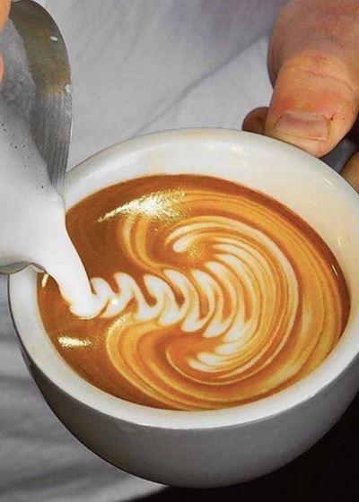 Alpha Ouzeri - Kalgoorlie Accommodation 23