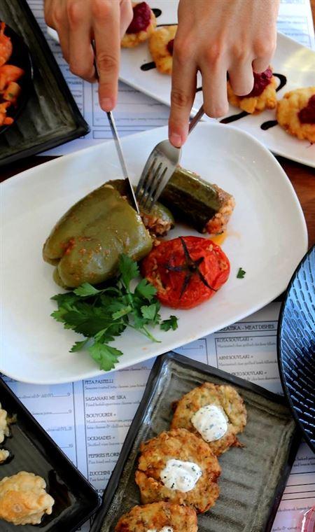 Alpha Ouzeri - Kalgoorlie Accommodation 4