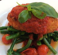 Red Hot  Green - Kalgoorlie Accommodation