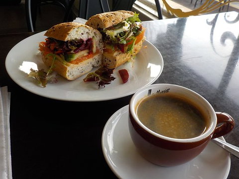 Ambrosia Cafe - Kalgoorlie Accommodation 0