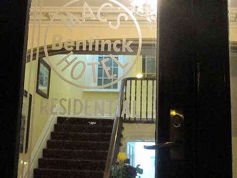 Mac's Restaurant - Kalgoorlie Accommodation 0