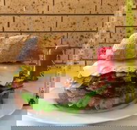 Burgie's Burger Bar  Cafe - Kalgoorlie Accommodation