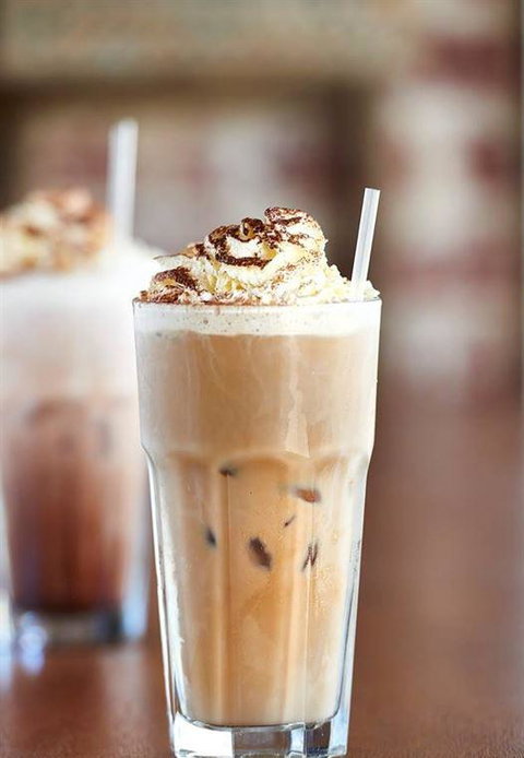 Albert & Moore - Kalgoorlie Accommodation 11