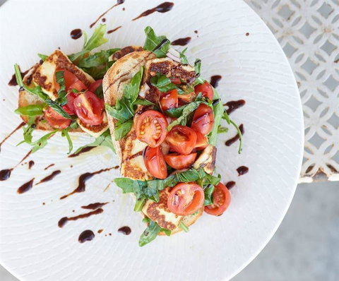 Albert & Moore - Kalgoorlie Accommodation 12