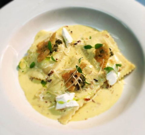 Annie's Provedore - Kalgoorlie Accommodation 7