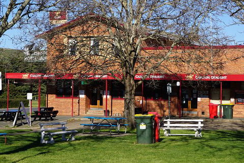 Snow Goose Hotel Adaminaby - Kalgoorlie Accommodation 0