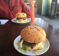 Thunderbolts Cafe  Takeaway - Kalgoorlie Accommodation