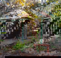 The Village Grill - Kalgoorlie Accommodation
