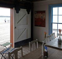 The Wharf Local - Kalgoorlie Accommodation