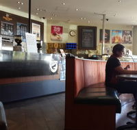 Gloria Jeans Coffees - Kalgoorlie Accommodation