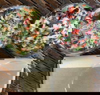Get Tossed Salad Bar - Kalgoorlie Accommodation
