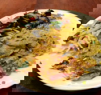 Blossoming Lotus - Newtown - Kalgoorlie Accommodation