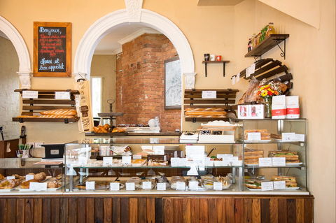 Le Peche Gourmand - Kalgoorlie Accommodation 0