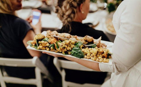 The Crossing Cafe & Restaurant - Kalgoorlie Accommodation 3